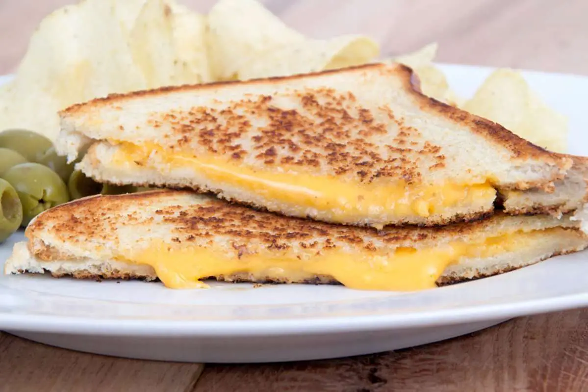 12 Quick and Easy Ways to Make Grilled Cheese Even Better