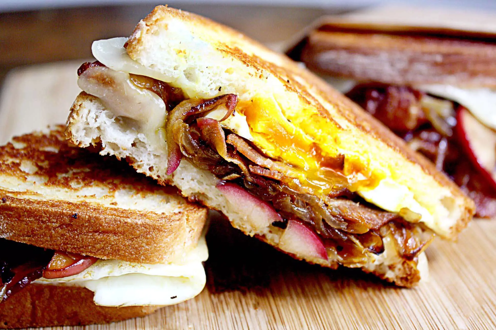 Bacon and Egg Grilled Cheese with Caramelized Onions and ...