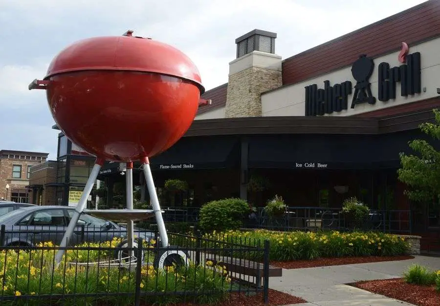 Big red grill will mark Weber site in Rolling Meadows
