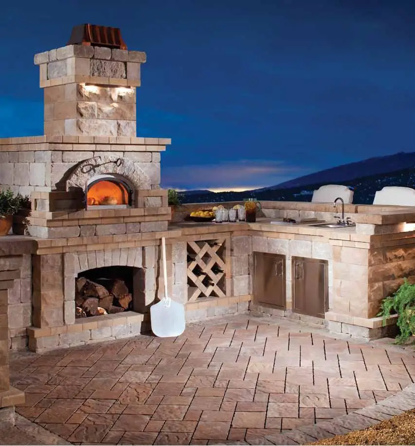 Brick pizza oven!!! I want to build this WITH the view....now how to do ...