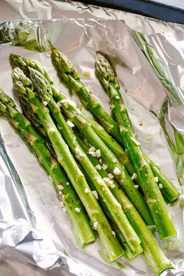 Cheesy Grilled Asparagus in Foil Packs