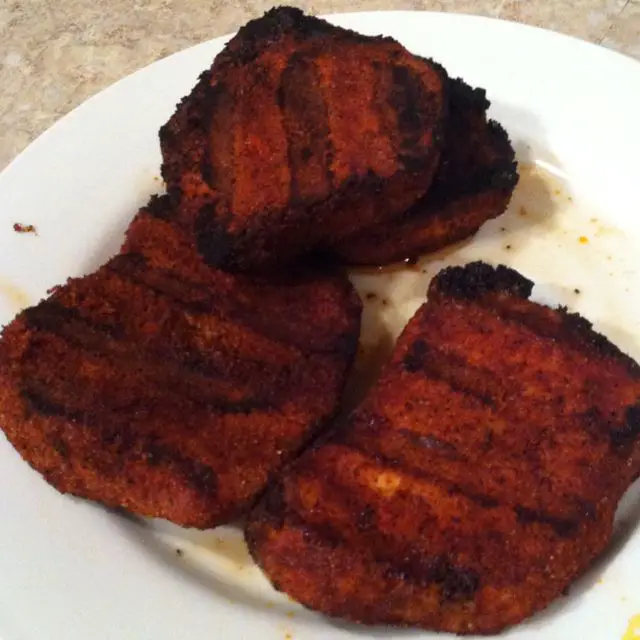 Dry rubbed grilled pork chops, these were so amazing!!!!