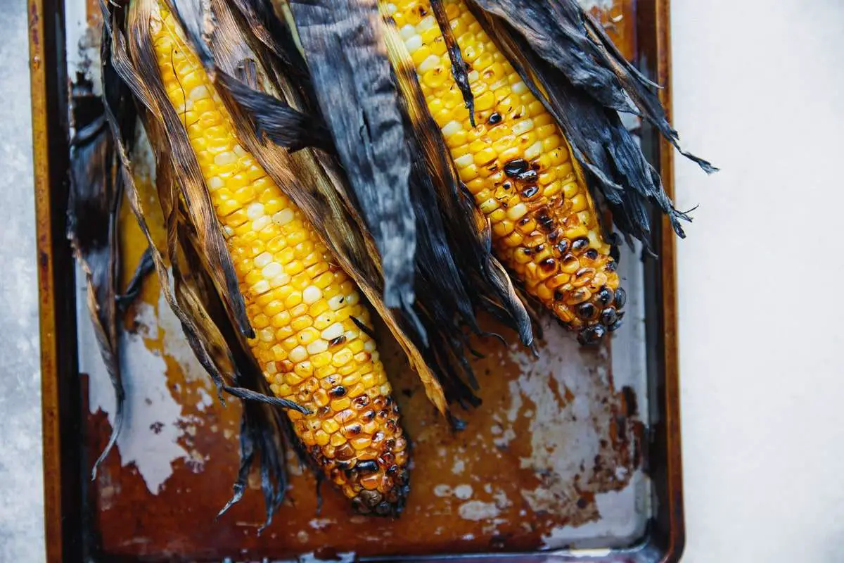 Easy Grilled Corn On The Cob With Husk