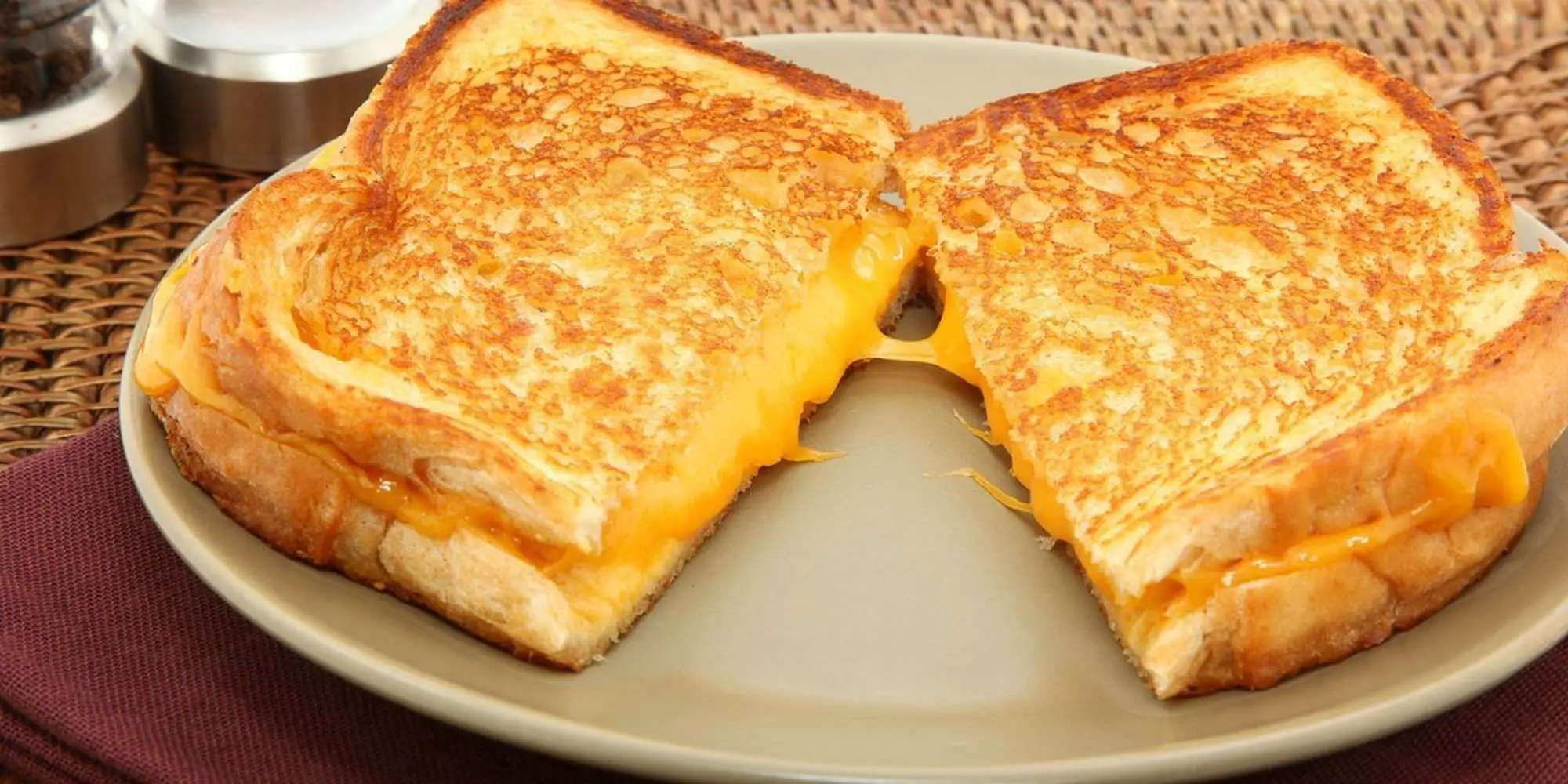 Forget Butter! Use This To Crisp Up Your Grilled Cheese