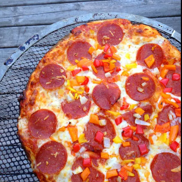 Grill frozen pizza in the summer &  don