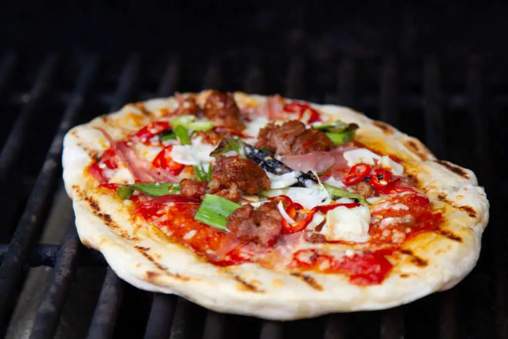 Grilled pizza recipe: thermal basics, too