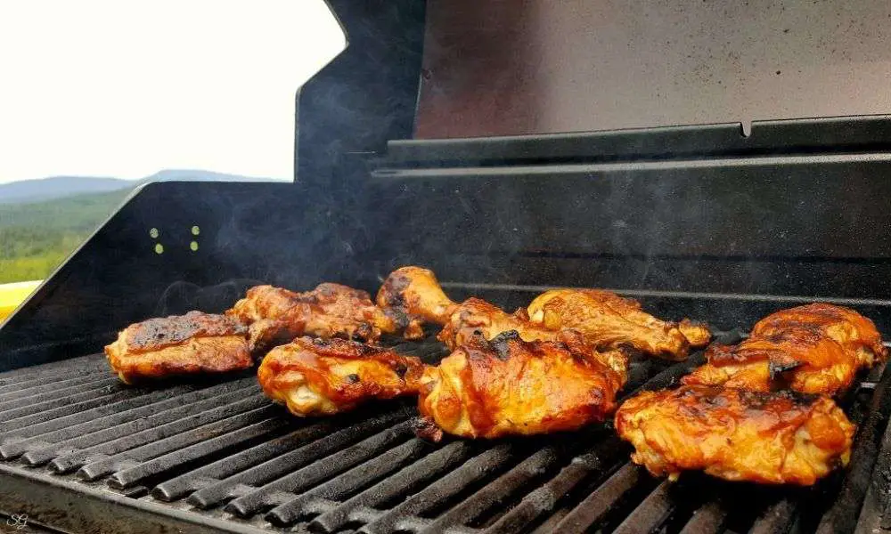 Grilling chicken on the gas grill. Learn how to barbecue ...