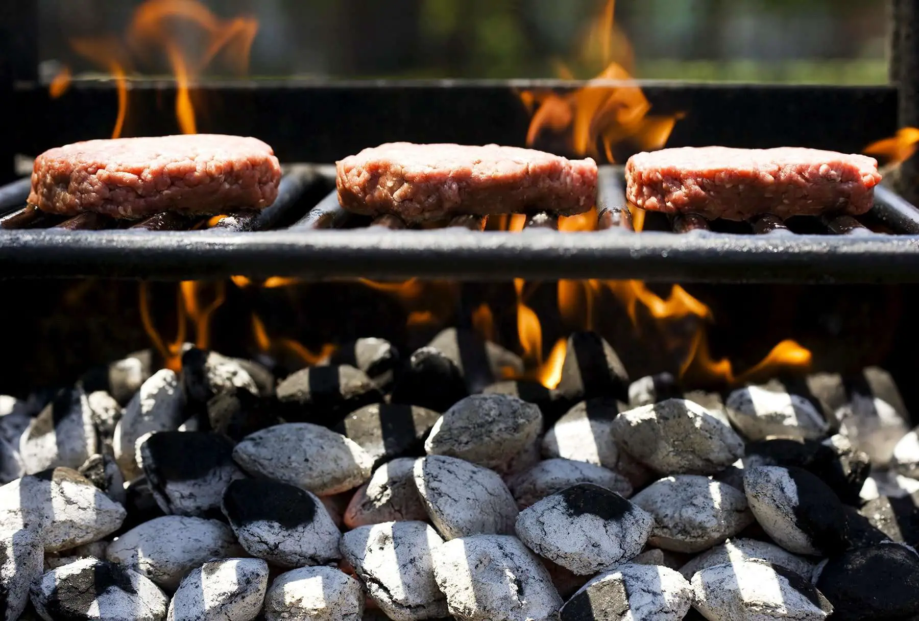 Grilling Over Charcoal Is Objectively, Scientifically ...