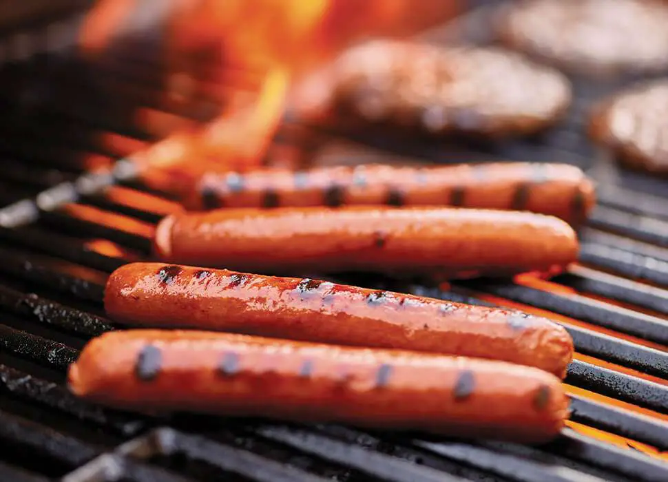 How Long to Grill Hot Dogs: Temperature, Time, and How ...
