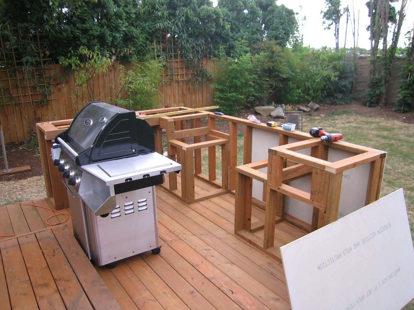 How to Build an Outdoor Kitchen and BBQ Island