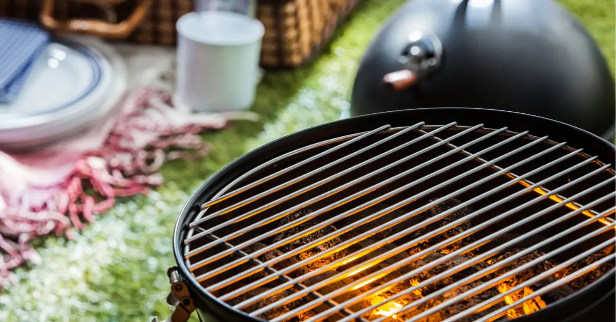 How To Clean A BBQ Grill In 10 Easy Steps
