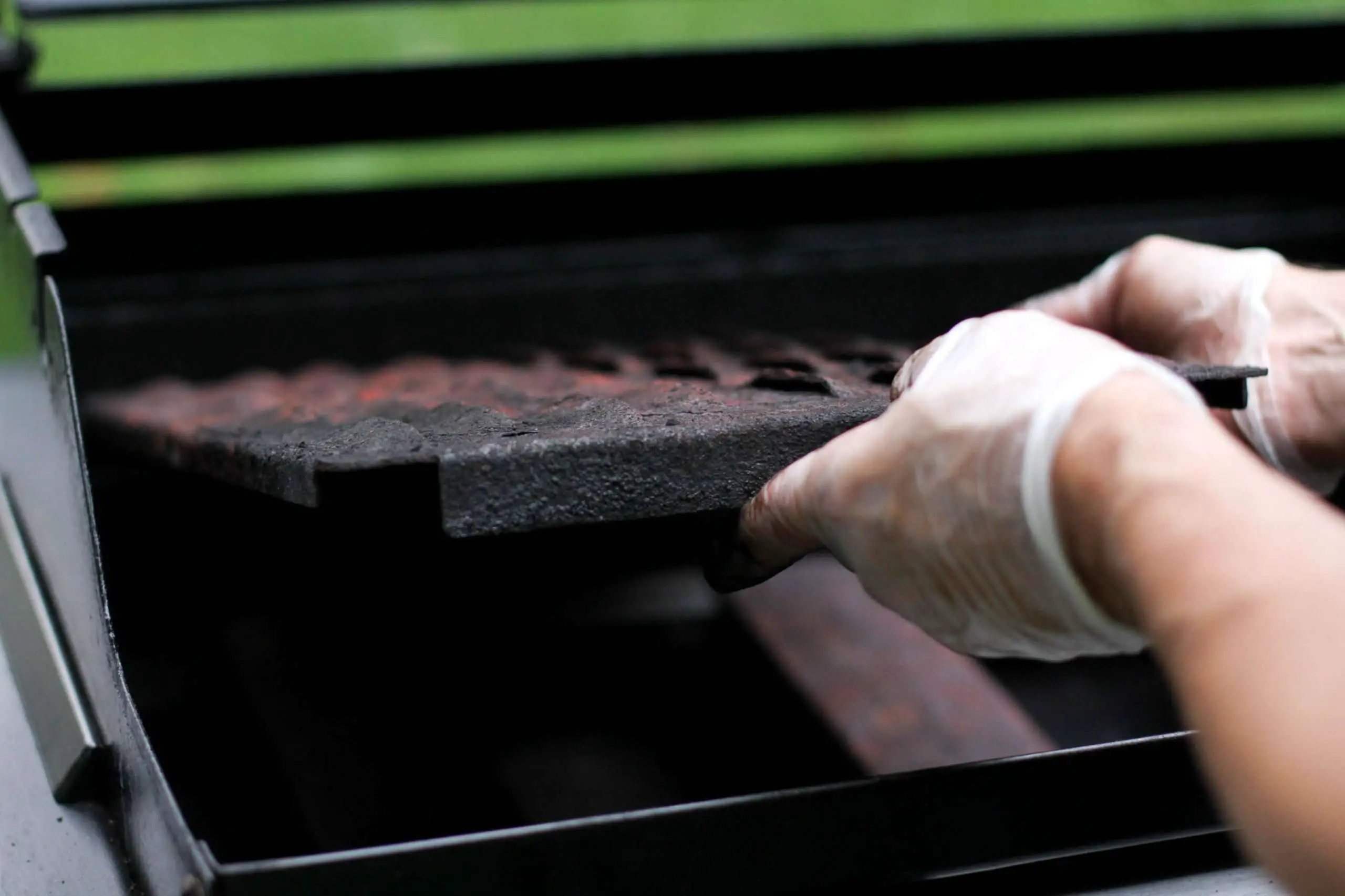 How to Clean an Outdoor Gas Grill: 14 Steps (with Pictures ...
