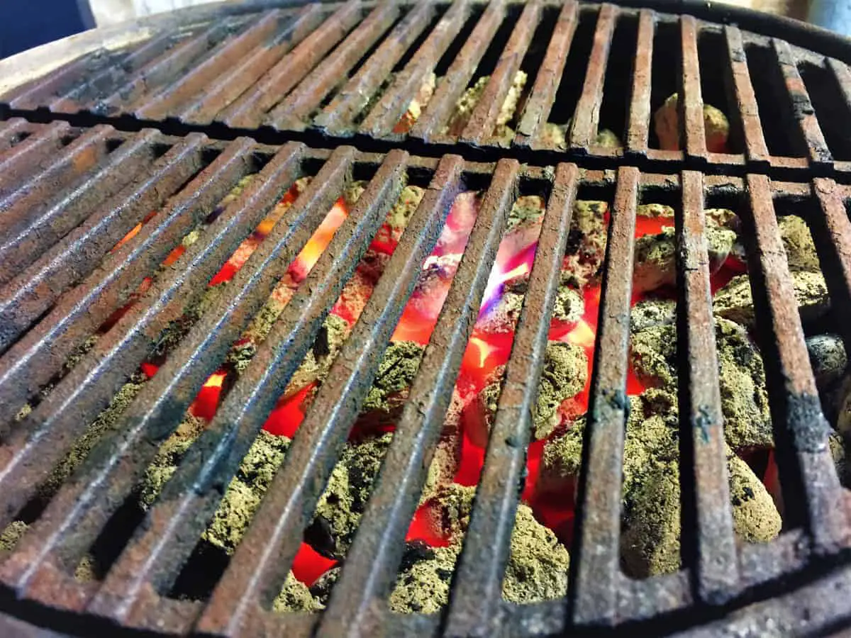 How to Clean Cast Iron Grill Grates for the Next Use
