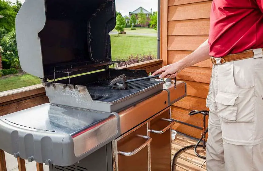 How to Clean Gas Grill Grates