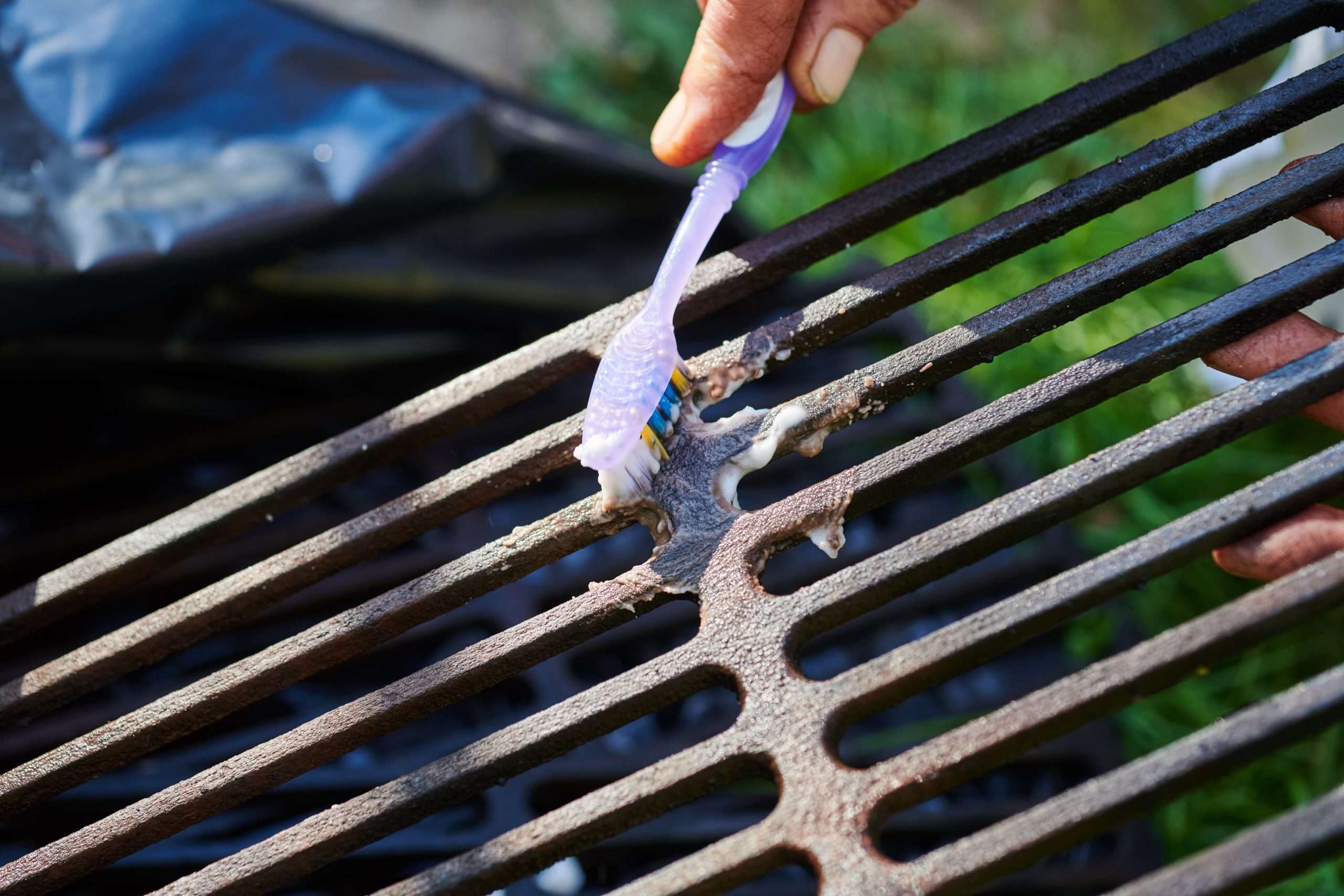 How To Clean Grill Grates