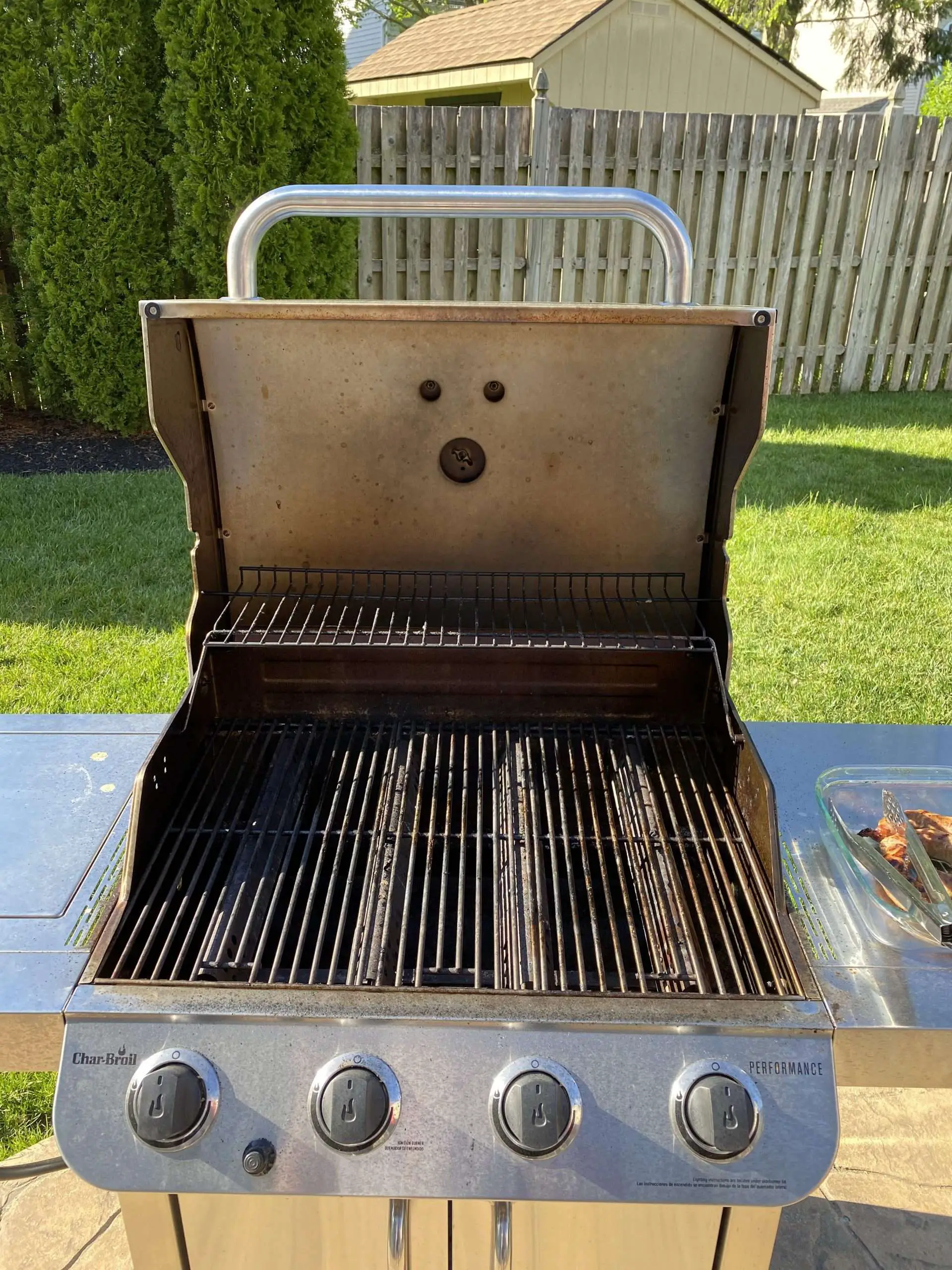 How to clean my grill? Best methods? : howto