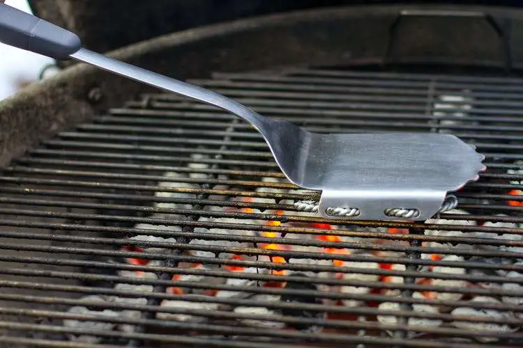How To Clean Stainless Steel Grill Grates