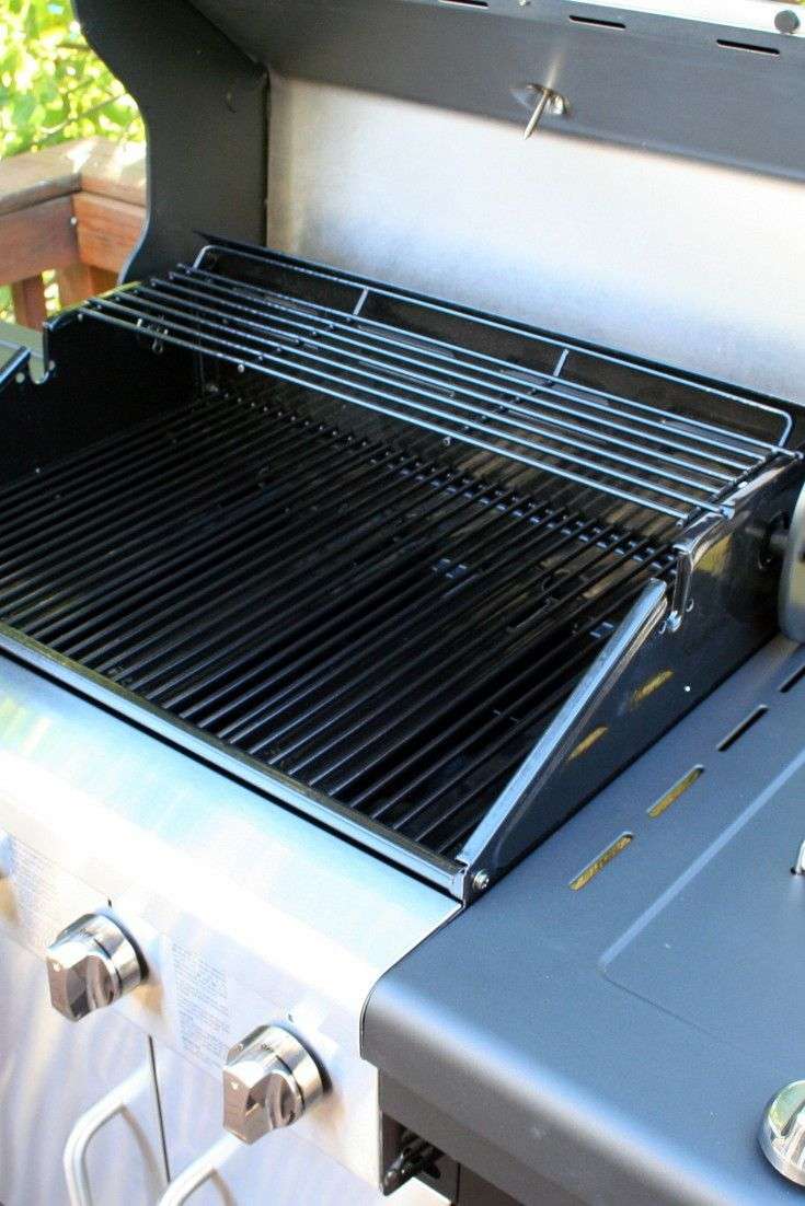 How To Clean Your gas Grill With Aluminum Foil And Some ...