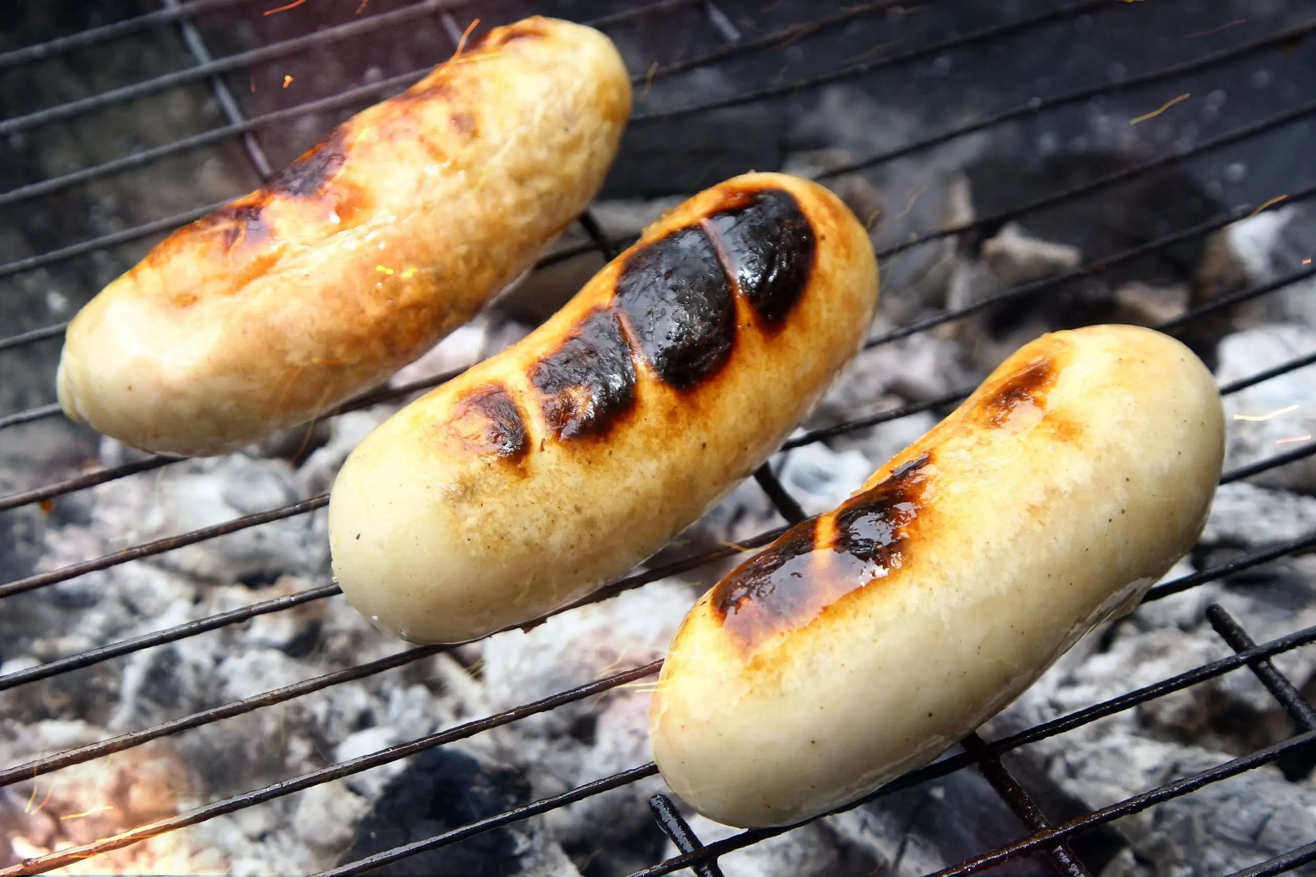 How to Grill Bratwurst: 13 Steps (with Pictures)