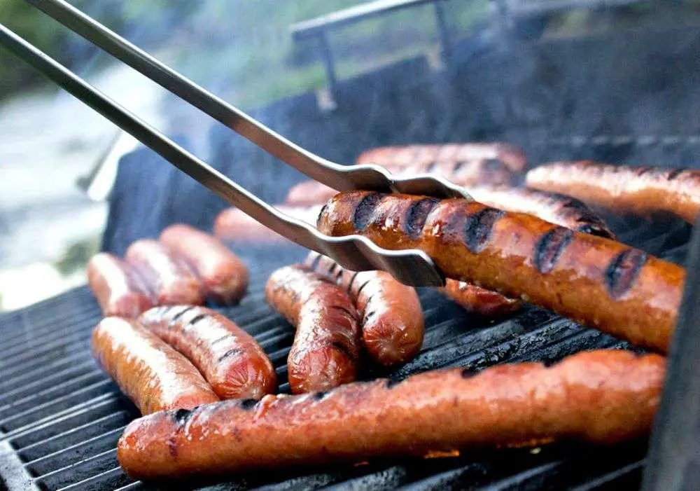 How To Grill Hot Dogs