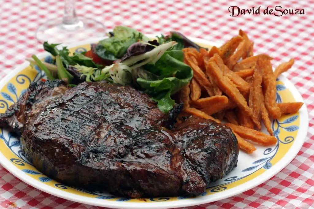 How to grill the perfect sirloin steak! ~ DAVID