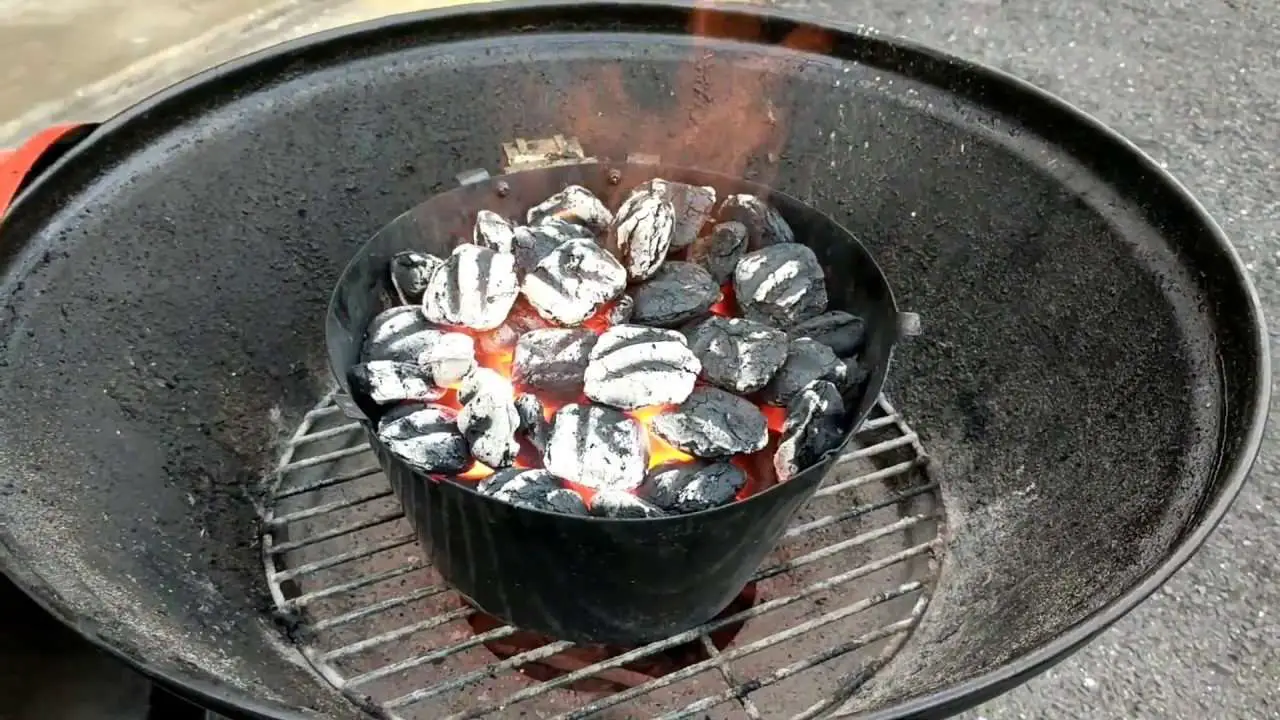 How to light Charcoal WITHOUT Lighter Fluid