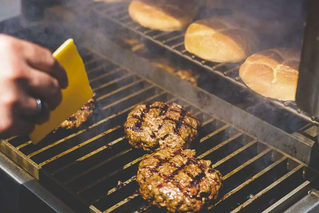 How To Make The Best Burgers On Your Pellet Grill ...