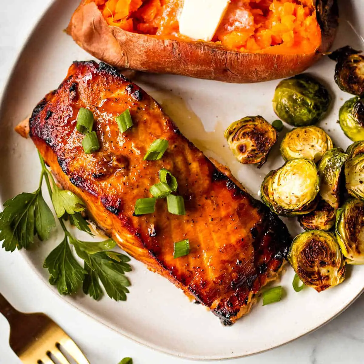 How to Make the Best Grilled Salmon in Foil