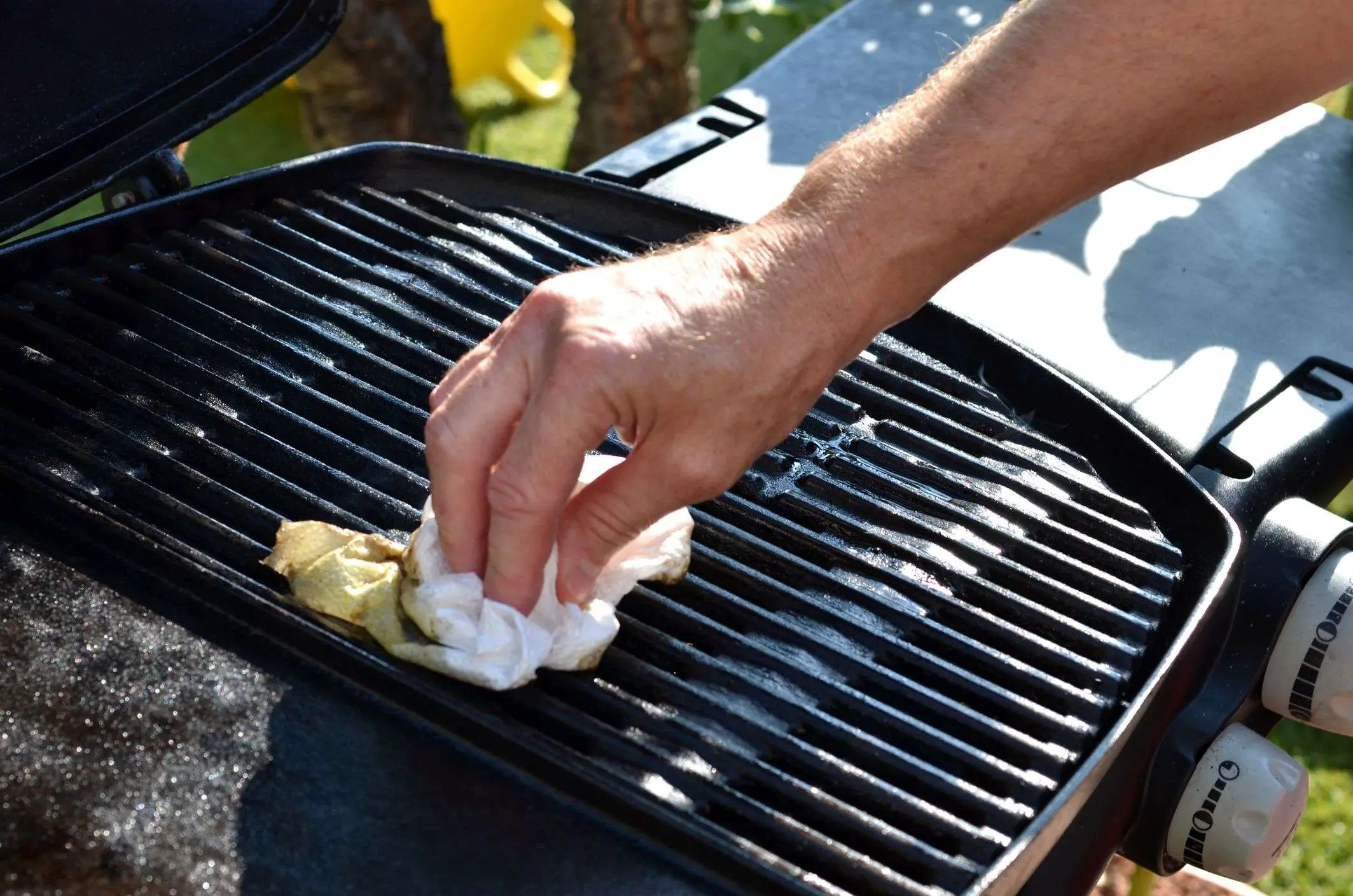 how to properly clean a grill mishkanet com