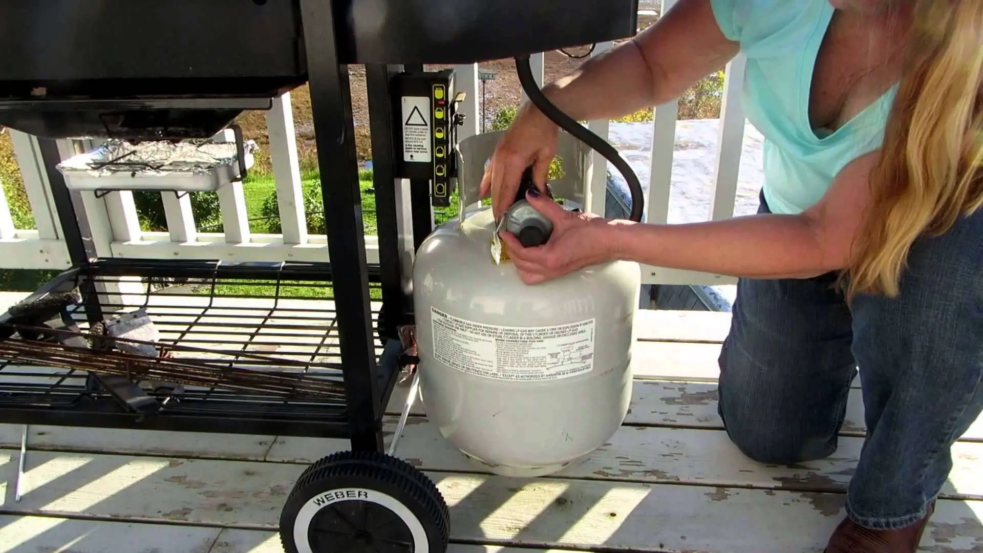 How To Refill And Attach Your Propane Tank