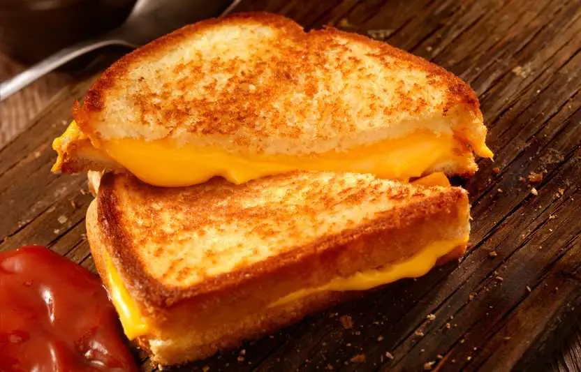 Kids in the Kitchen Grilled Cheese Sandwiches