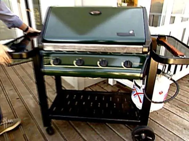 Learn how a propane gas grill really works.