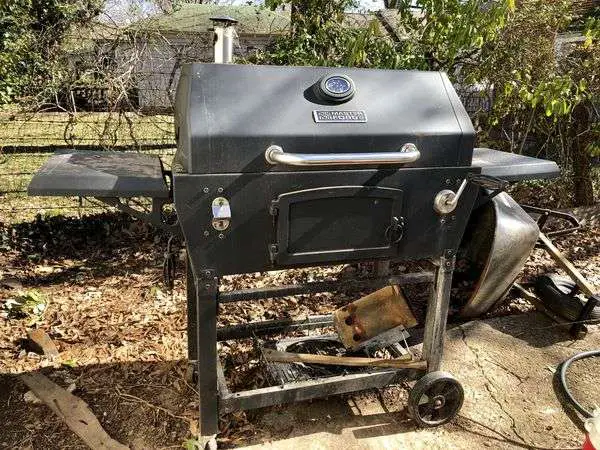 Master Forge Adjustable Charcoal Grill/Smoker for Sale in ...
