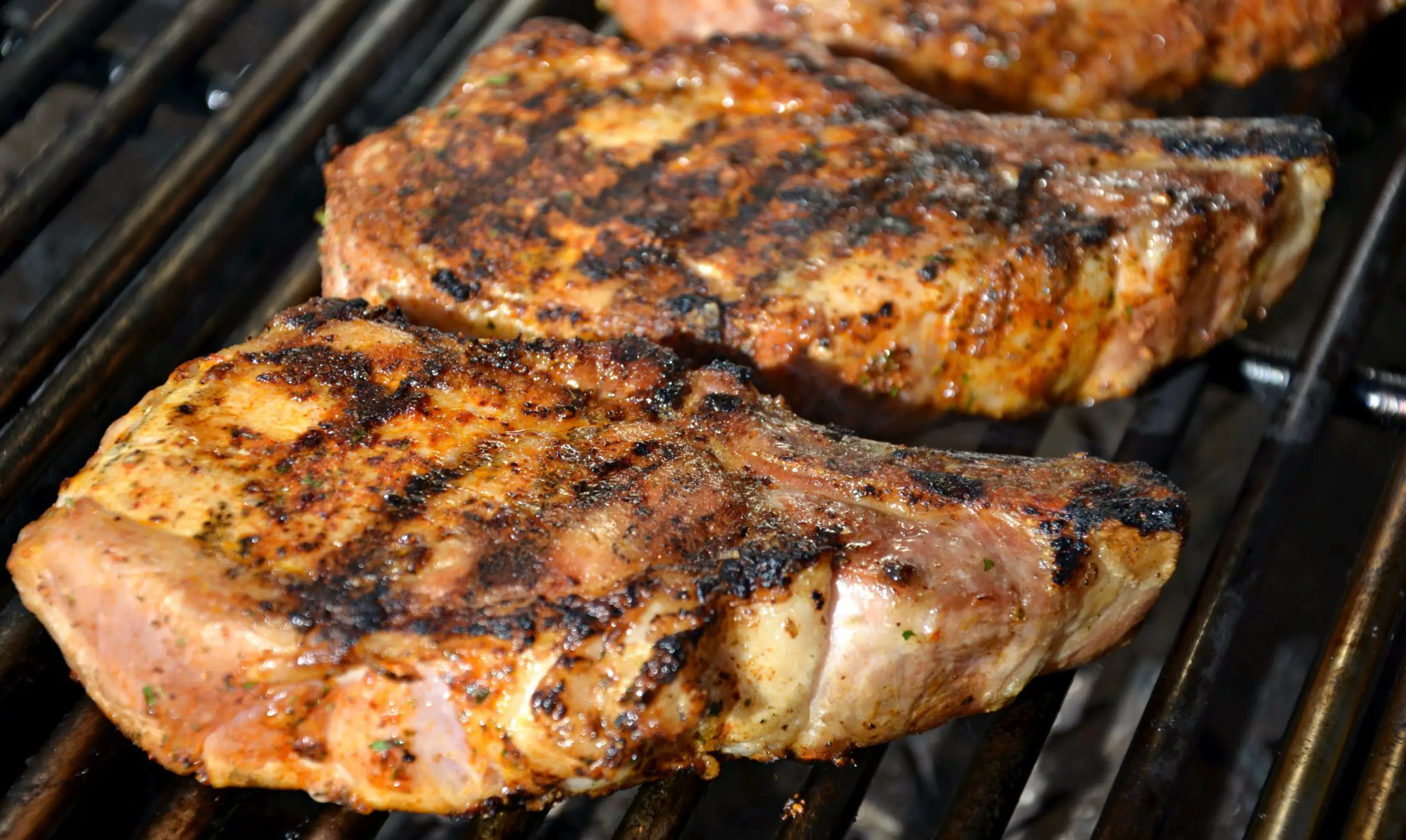 Pump Extra Flavor to Grilled Pork Chops With a Beer Brine