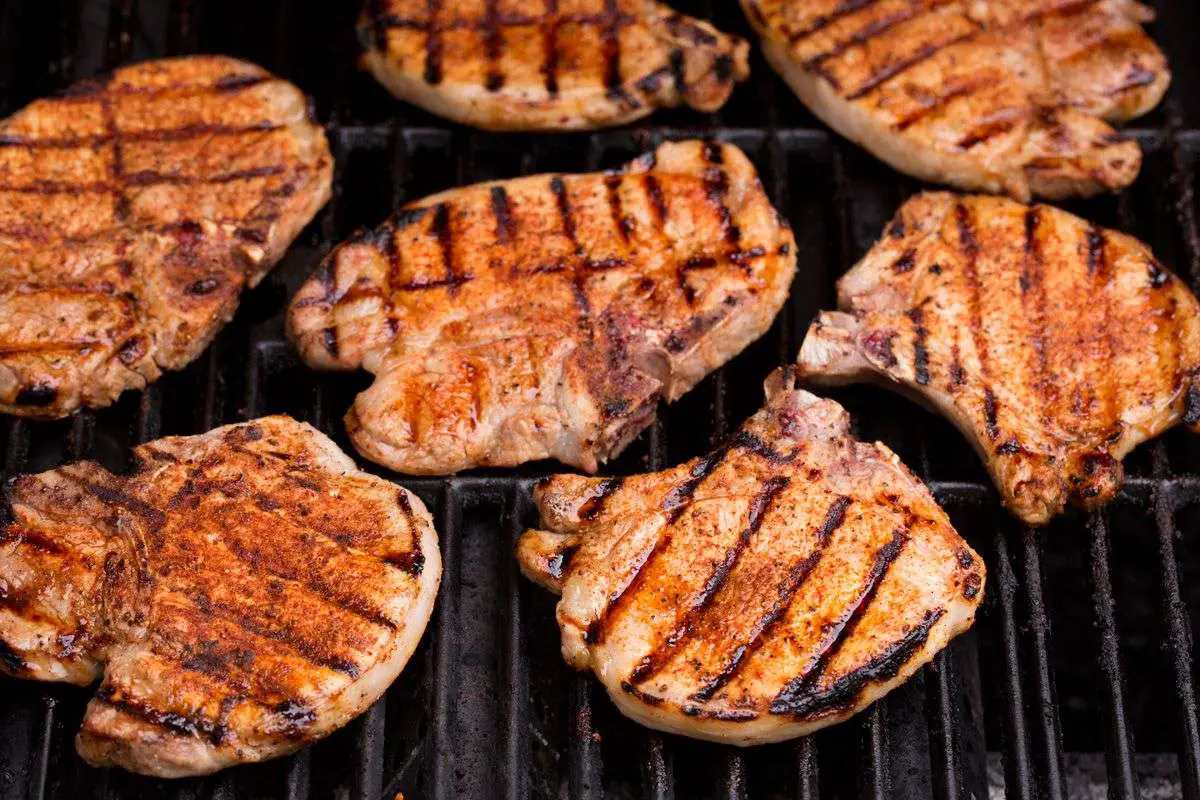 Recipe For Center Cut Pork Chops On The Grill : 15 Incredibly Delicious ...