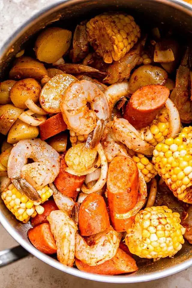 This Grilled Shrimp Boil in Foil Packets is a flavor ...