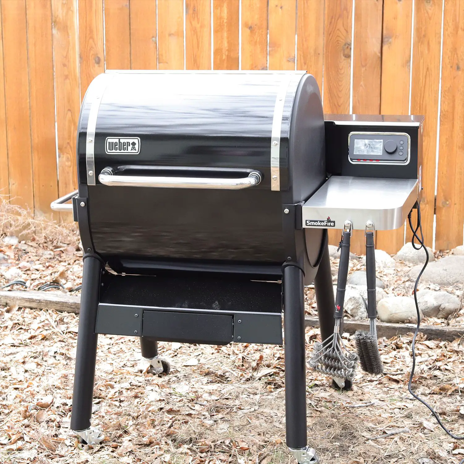 Weber SmokeFire EX4 Pellet Grill Review: Easy to Use