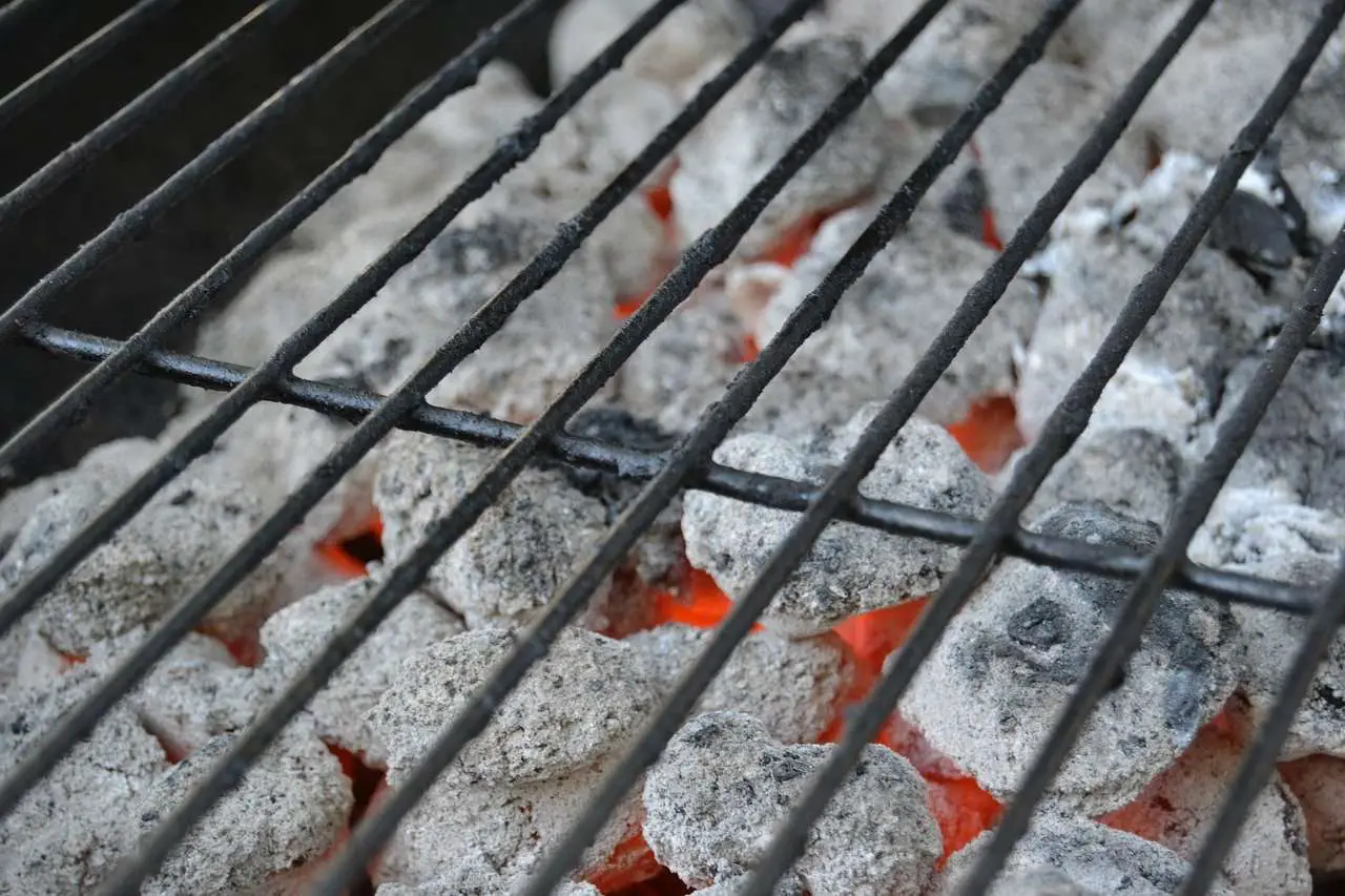 When Is the Charcoal Grill Ready to Cook on?